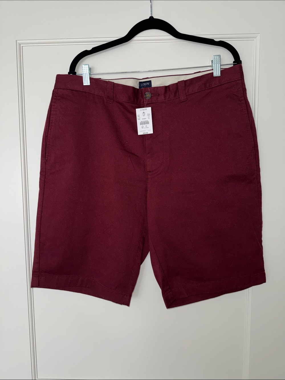 Men’s J. CREW chino shorts NEW size 36, 11 inch inseam deep red color NEW W TAG